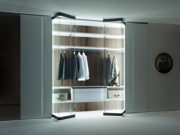 Tailor-made wardrobes